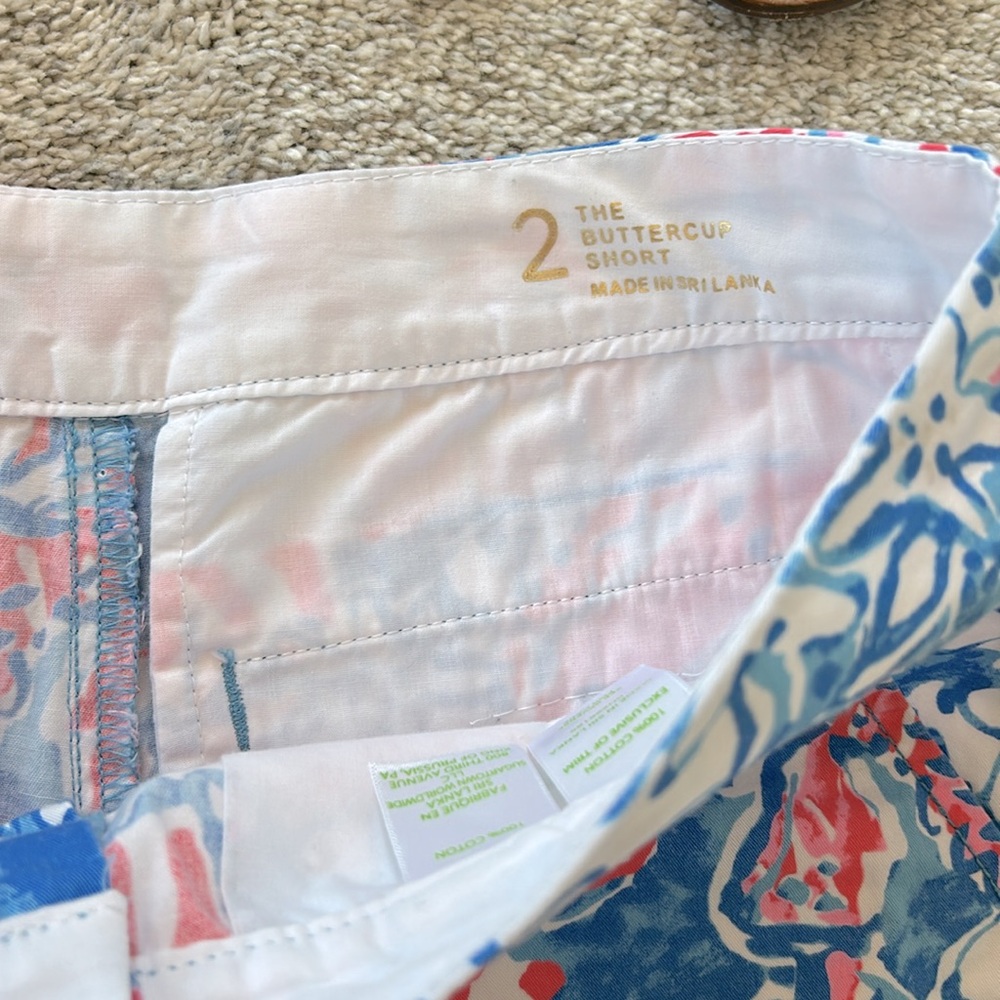 Lilly Pulitzer Buttercup Short in Bay Blue Pop Pop Glow - Picture 4 of 5